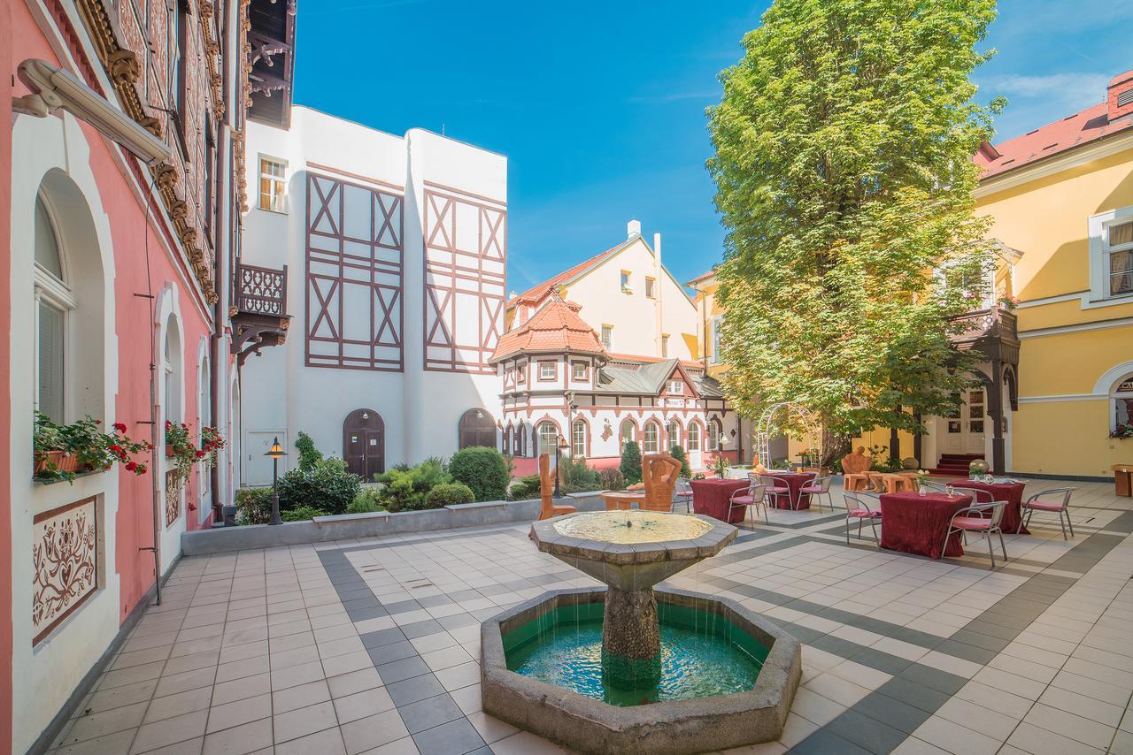 Hotel Three Lilies Inkl Aquaforum Frantiskovy Lazne Bagian luar foto