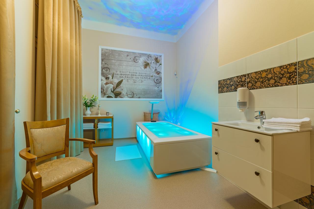 Hotel Three Lilies Inkl Aquaforum Frantiskovy Lazne Bagian luar foto
